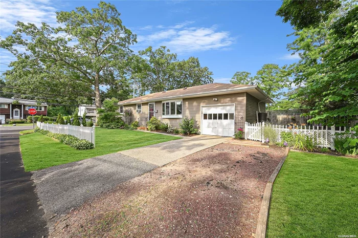 Welcome to 2 Taylor Ave! Right In The Heart Of East Islip. Sprawling Ranch Featuring 3 Bedrooms, 1 Full Bath, East Islip School District, Hardwood Floors Throughout, Gorgeous White Kitchen Cabinets, Newer Hot Water Heater, High Hat Lighting, 1 Car Attached Garage, Full Basement Partially Finished, Vinyl Siding, White Picket Fence Surrounding Property. This Home Is Move In Ready For The Next Buyer!