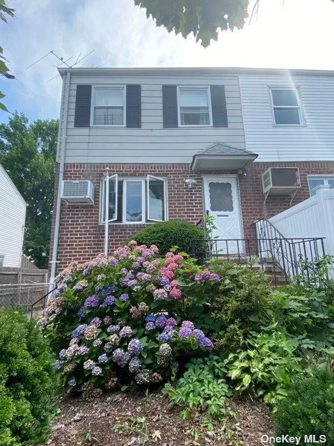 Excellent Location In Middle Village. Semi-Detach Single Dwelling. With 4 Car Private Driveway?. Bright 2 bedrooms , 1.5 Baths can be easy convert to 3 bedrooms?Large sunroom and Full Attic. Finished Basement With Family Room. R4-1 zoning extendable and convert to Two Family house?Close Queens Center Mall, School, Bus Q29, Q38, Train M, R.E?