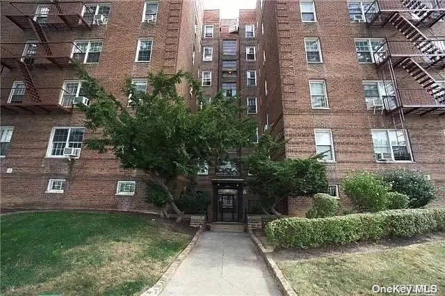 Move-in condition spacious studio converted to 2 bedrooms. Located in the heart of Rego Park. Hardwood floor throughout. Close to the R, M subways, bus stops, shopping malls, restaurants and schools. Garage parking with $120 / month (waiting list).