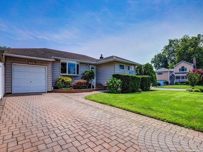 Welcome Home to This Beautifully Updated, 3 Bedroom Ranch in Massapequa! Freshly Painted, Open Concept, Granite Countertops, SS Appliances, Hardwood Floors,  Sliders Lead Out to the Deck in Very Private, Fully Fenced Yard. Full Basement, Gas Heat, CAC, Plainedge School District!