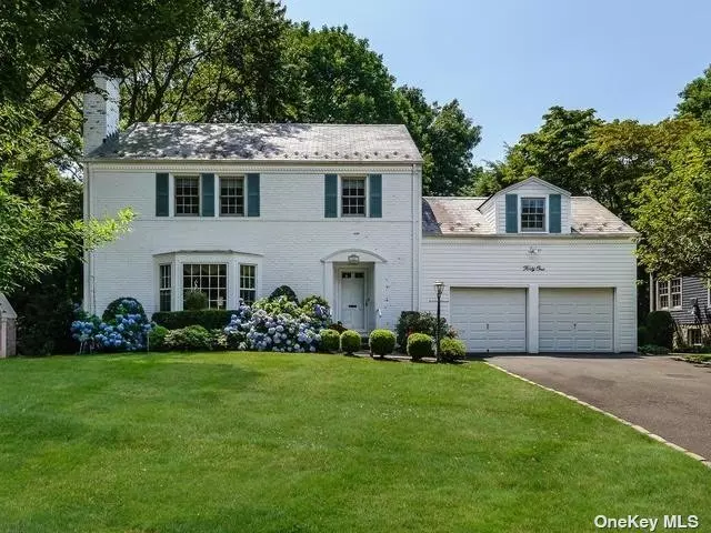 Living the Munsey Park Dream - make this 5-bedroom, 3.5-bath home your own. Located on a cul-de-sac in the heart of Munsey Park, this Side Hall Colonial is for the discerning buyer. Spacious lviing room & dining room flowing into a very comfortable light-filled family room. The large eat-in kitchen, perfect for entertaining, overlooks a blue slate patio & private park-like backyard. Substantial primary bedroom suite with bath completes the main level. The 2nd floor offers 3 well-sized bedrooms, a full bath, and 2nd primary bedroom with bath. Full basement, attic, CAC & in-ground sprinklers.