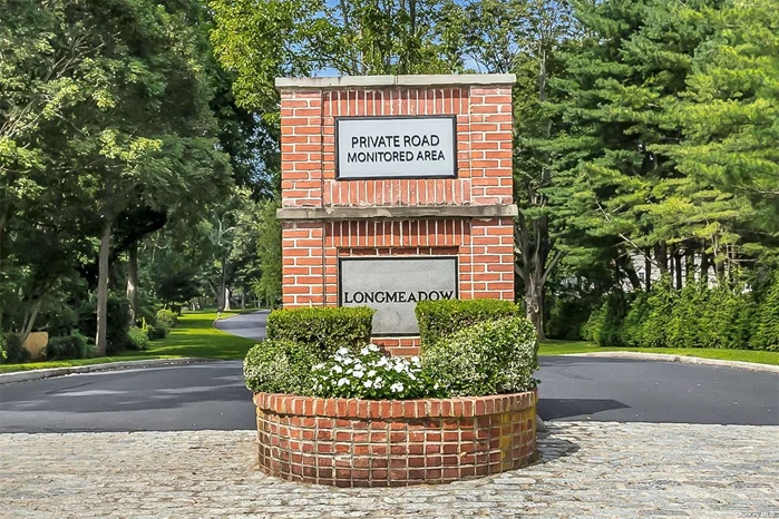 Welcome To This Exceptional 3 Bedroom Luxury Townhouse Situated In The Exclusive 16 Acre Enclave Of Longmeadow With Spectacular Waterviews Of Dosoris Pond And Beyond To Long Island Sound. Living Room With Vaulted Ceiling & Fireplace. Eat In Kitchen With Marble Countertop And Stainless Steel Appliances. Spacious Master En-Suite With Sitting Room/Library, 2 Massive Walk In Closets, Master Bath With Steam Shower & Jacuzzi. This Home Boasts Attached 2 Car Garage & Generator. Community Pool, Pool House & Tennis Courts Directly On Dosoris Pond. Truly A Magnificent Residence And A Definite Must See.