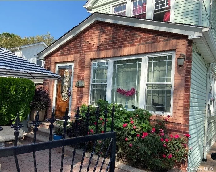 2 Family Detached house in South Ozone Park featuring 5BR, LR, EIK, Full Finished Basement with Full Bath, 1BR Kitchen. House in mint condition conveniently located close to public transportation, shopping centers.
