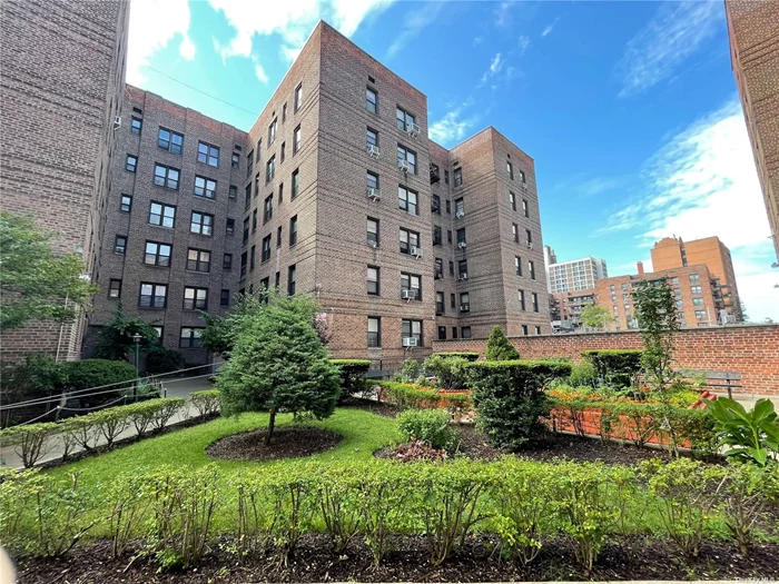 Great Location! Well Maintained Coop Unit Located In The Heart Of Flushing. Low Maintenance With All Utilities Included. Easy Access To Transportation & Convenience To All !