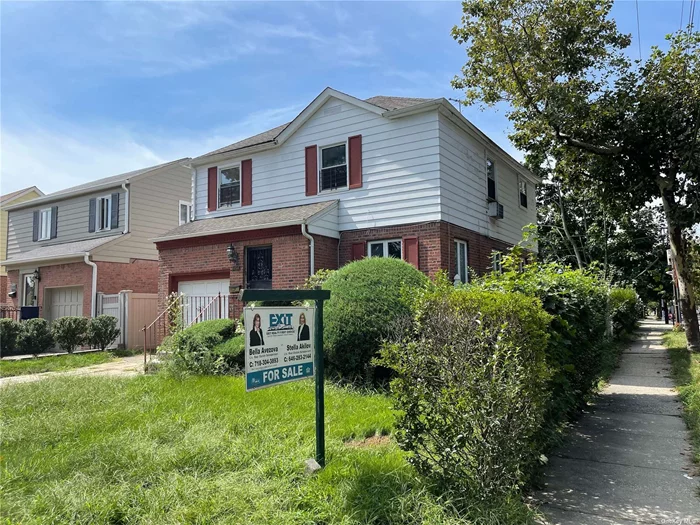 Prime location of Fresh Meadows, corner property 40x100 colonial, 3 bedrooms, 1.5 bathrooms, finished basement, close to bus, park, shopping center, and house of worship. Must see to appreciate