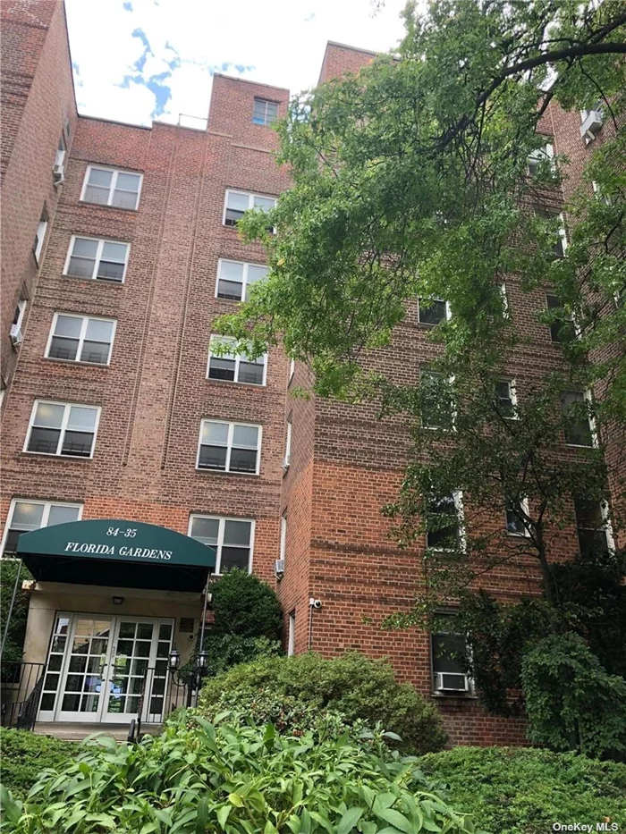 Must See! One bedroom apt on 2nd floor. Maintenance fee included all utilities. No flip tax and this building allow sublet with approval. Very convenient location, close to train, bus and shops. Bring your idea to update this apt to be your dream home.