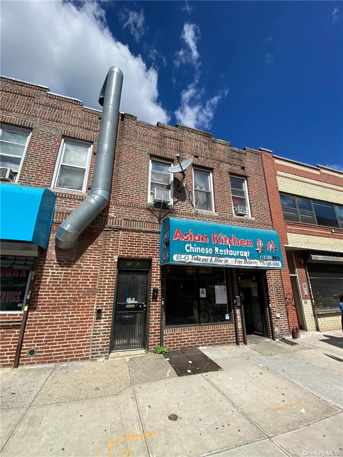 Mix used building located on busy business district near subway and Queens center malls. Take out restaurant on first floor, 3bedrooms with 1 full bath on second floor. Full finished basement. A lot of potential. Zoning R6, C1-3