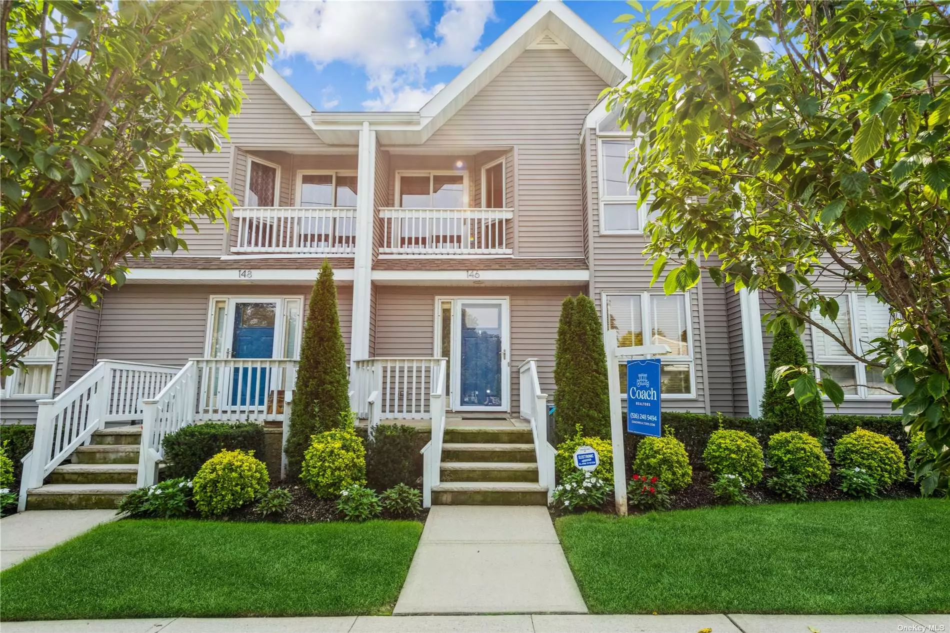 Step inside this lovely bright and spacious renovated townhome. You will certainly enjoy the convenient location that is close to LIRR, parkways, 40 mins. to manhattan, shopping, town pool, schools and wonderful dining.