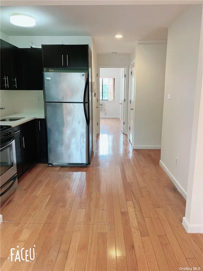Great 2 Bedroom, 2 Bathrooms Condo ! Low Property tax with 421a Tax Abatemnt. Walking distance to Main St. Flushing. Close to LIRR Murray Hill, bank, park and restaurant, etc.