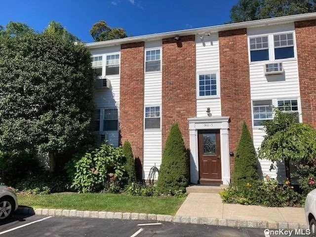 Sunny Upper Level One Bedroom in wonderful Community, Freshly Painted, Brand New Wall to Wall Carpet, New Lighting Fixtures, Extra Large Bedroom with Double Closets, Full Bath, Maintenance Includes: Taxes, Heat, Water, Landscaping, Snow Removal. Close to LIRR, Town, Parks, Beaches & Parkways