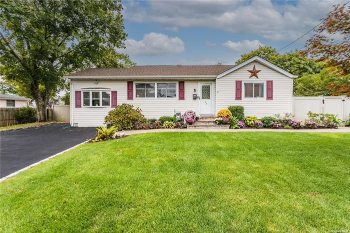 Charming expanded Ranch Style home with 3 bedrooms and 1 bath. This beautiful home features an Eat-in Kitchen, impeccably renovated living rm, and a cozy family room.