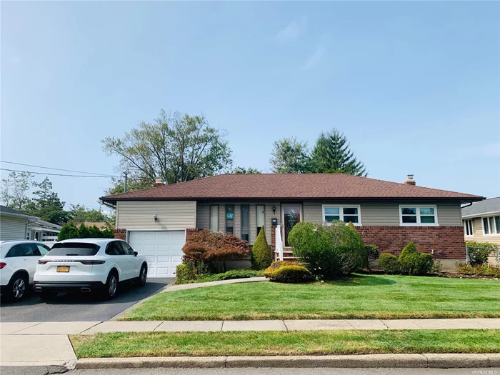 Beautiful Expanded Ranch in the heart of Syosset Birchwood. Three bedrooms, 2 full baths, large fully finished basement, Central AC, Heat, with great backyard space with Deck. Super convenient location, close to major highways.