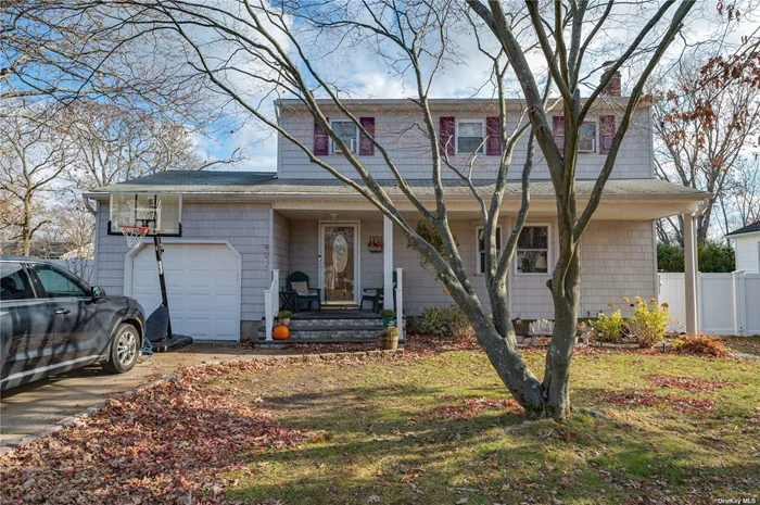 Updated Manor Park home with new inground pool! Renovated granite kitchen with dining area and spacious living room with bay window. With 4 bedrooms, 1.5 baths and full, finished basement with office space. So many upgrades including heating system and other mechanicals. This one won&rsquo;t last!