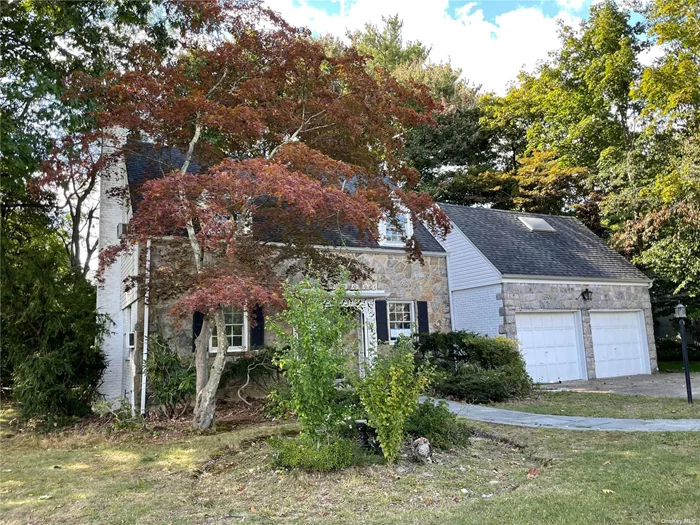 Phenomenal opportunity to make this house your own! Beautiful tree-lined street in the village of East Hills. Master bedrooms on first and second floors. Deck off of upper master bedroom. This is in a neighborhood of million dollar homes. Close to shopping and highways. Don&rsquo;t miss this one.