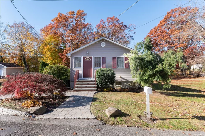 WELCOME to this sweet home that has been meticulously maintained and is situated on a very desirable 100x125 corner lot. You&rsquo;ll be delightfully pleased with the interior craftmanship. Why rent when you can own??