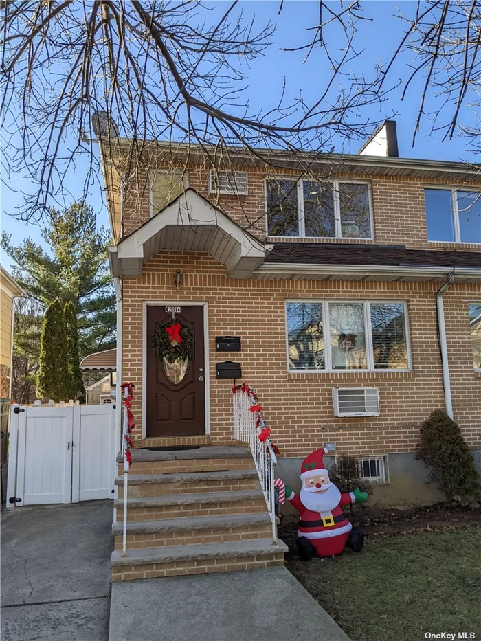 Walk to Lirr and town Corner brick property built in 2004, 850 sq ft with large private balcony .