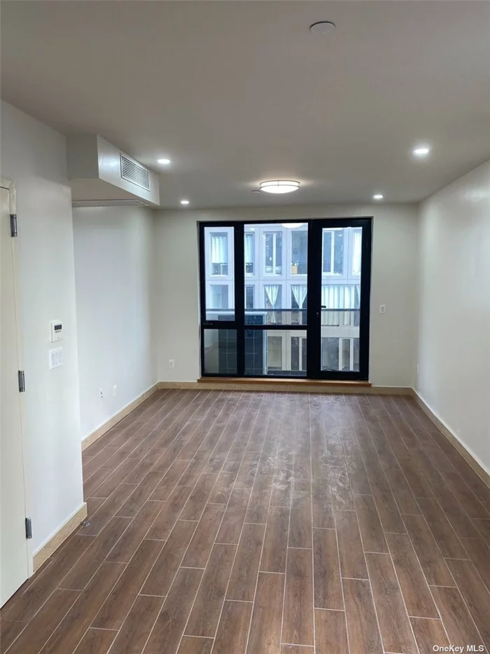 New 1 bedroom apartment with 1 full bathroom, living room and kitchen with balcony.Gym in the building, and washer in the apartment.New construction.Close to the Shopping mall, restaurants, supermarkets & subway stations.