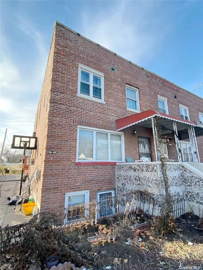 Queens prime location corner lot 2-family semi-detached brick house. Renovated in 2020 currently use as one family. First floor features large living room/dinning room, spacious open kitchen, half bathroom and a backdoor. Second floor with 3 bedrooms and a full bathroom. Lower Level has front and back entrance, window, high ceiling open space/family room, full bathroom. Paved side and back yard. Detached garage plus parking in back lot. Located near Fresh Meadows, St. John&rsquo;s University and Grand Central Parkway. Restaurants and shops on Union Turnpike. Q-65 bus stops on 164th St. Q-46 bus to E/F train station.