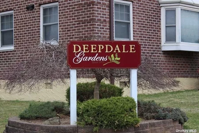 Welcome to Deepdale Gardens model 5C 2 bedrooms lower unit featuring EIK and large living room. This unit needs TLC. No flip tax, maintenance includes all utilities (Gas & Electric) and 2 parking sticker. Convenient to shopping plazas, park, Highways And Transportation. Cats OK! No Subletting! Income requirement at least 51K if cash, financing 51K+20% of loan amount.