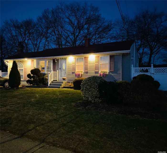Beautiful 2 br 1 bath ranch with small office possibly converted to 3rd br. Updated EIK, Formal DR, spacious den/family room. Basement has room for entertainment, gym, office, lots of possibilities. Nice side yard suitable for entertainment, come see this beautiful home and make it yours.