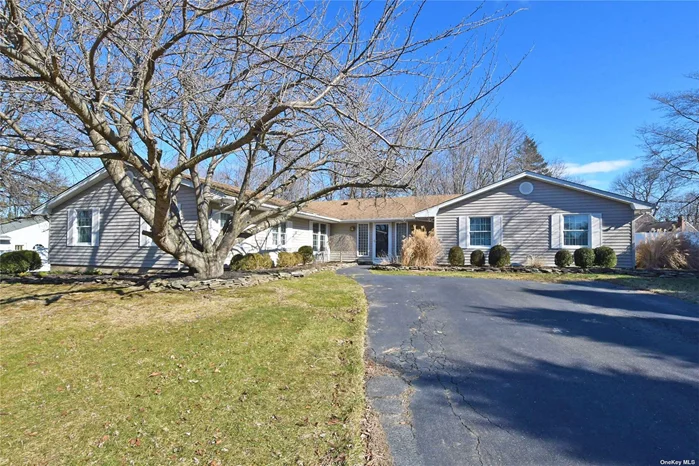 Sprawling L Shaped Ranch Completely Remodeled, Hard Wood Floors, Updated Kitchen & Baths, Plumbing & Electric Absolutely Beautiful. Detachted 1 Car Barn/Storage.