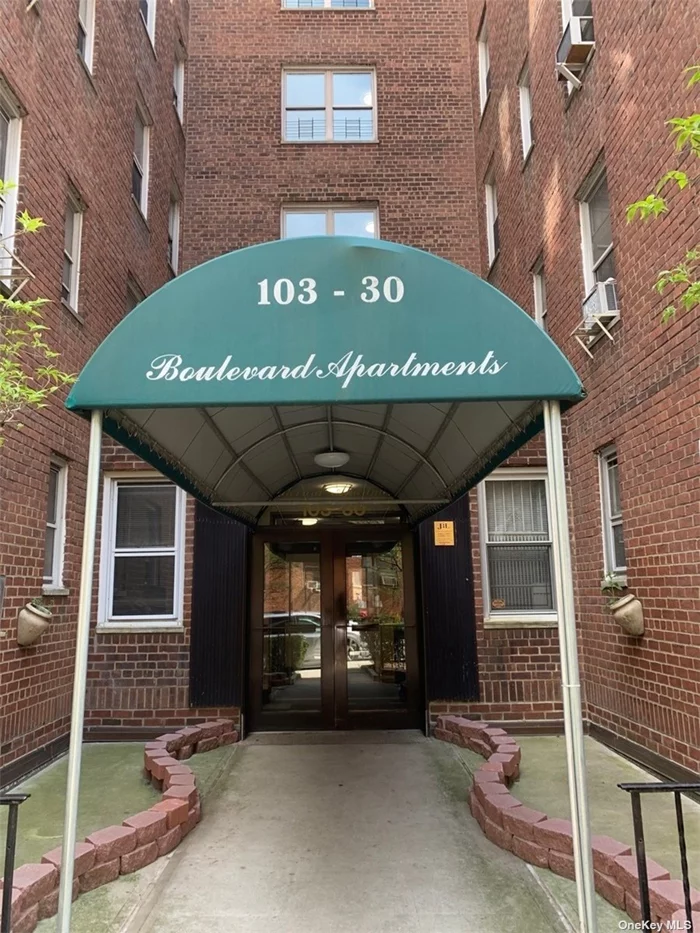 Fully renovated beautiful, spacious one-bedroom co-op sublet. Granite countertops, stainless steel appliances, wood and glass kitchen cabinets, lighted closets. Lots of sunshine. Board approval required. Short distance to subway, buses, shopping and dining, Yellowstone Park.