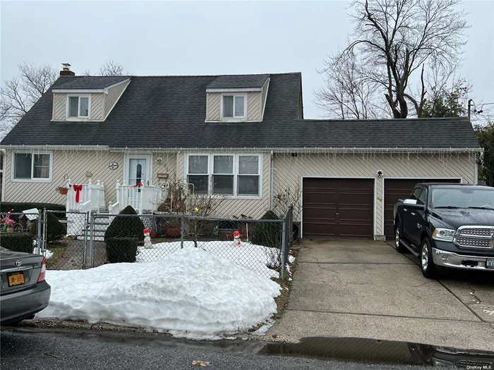 Lots of potential!! 4 Bedroom, 3 bath, full finished basement, attached 2 car garage. Make this your new home. Please call us for a private viewing!