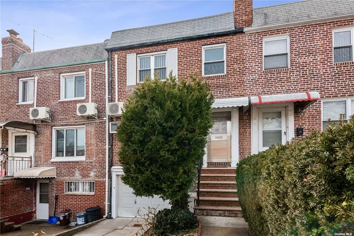 Single-family brick townhouse in heart of Fresh Meadows, Formal living and dining room, 3 bedrooms and 1.5 baths, Full walking in the basement with an additional bedroom with big window. Private driveway with garage, Deck. school dist 26, convenient location to shop and transportation.