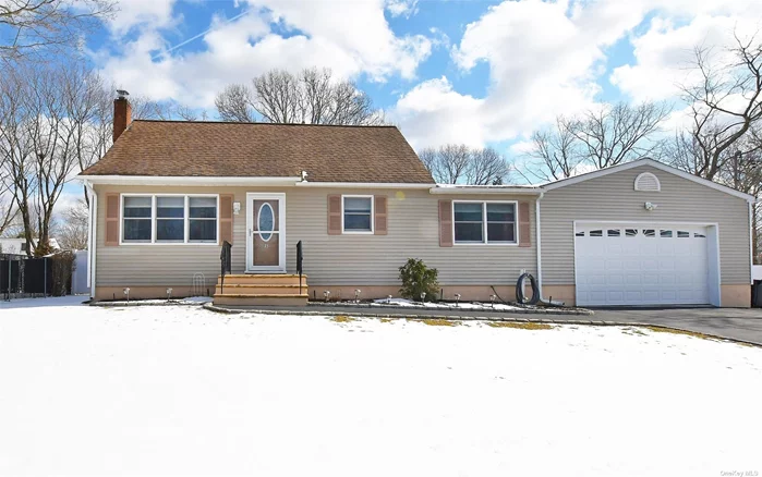 True Pride Of Ownership, Updated Kitchen Granite & Stainless Steel Appliances, 4 Bedroom, 2 Bath, Full Basement, 2 Car Garage. Enjoy The Fenced Yard, Swimming Pool And Beautiful Patio. Come See This Well Kept Home.