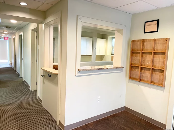 Medical Office available located in the Center of North Bayside, a block from the LIRR station. This office has a Medical/Dental Office C/O. Easy hook-up for a Dental Office.  Office is in good condition and includes a Waiting Area, 2 Exam Rooms, 2 Offices, 3 Additional Rooms, and 1.5 Bathrooms. Also comes with 1 Parking Spot. Ground Floor. Handicap Access. Close to All. Must See!