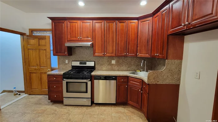 This beautifully renovated apartment has it all! Updated hardwood floors, new kitchen with recessed lighting, 9 foot ceilings with ceiling-fans, a separate living room and dining room, 3 bedrooms, 1 additional home office, and even 1 walk-in storage closet. Wow! No pets, No smoking.
