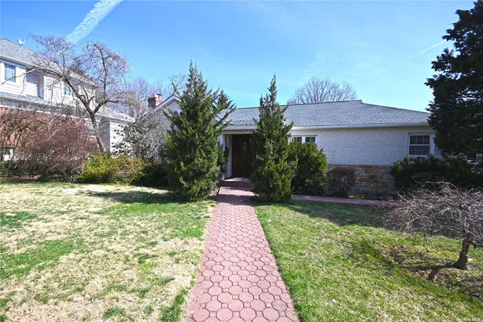 Charming Totally Updated Ranch Located On a Sought After Block Close to Schools, Town, Houses of Worship on a Cul-De- Sac. Saddle Rock Elementary.