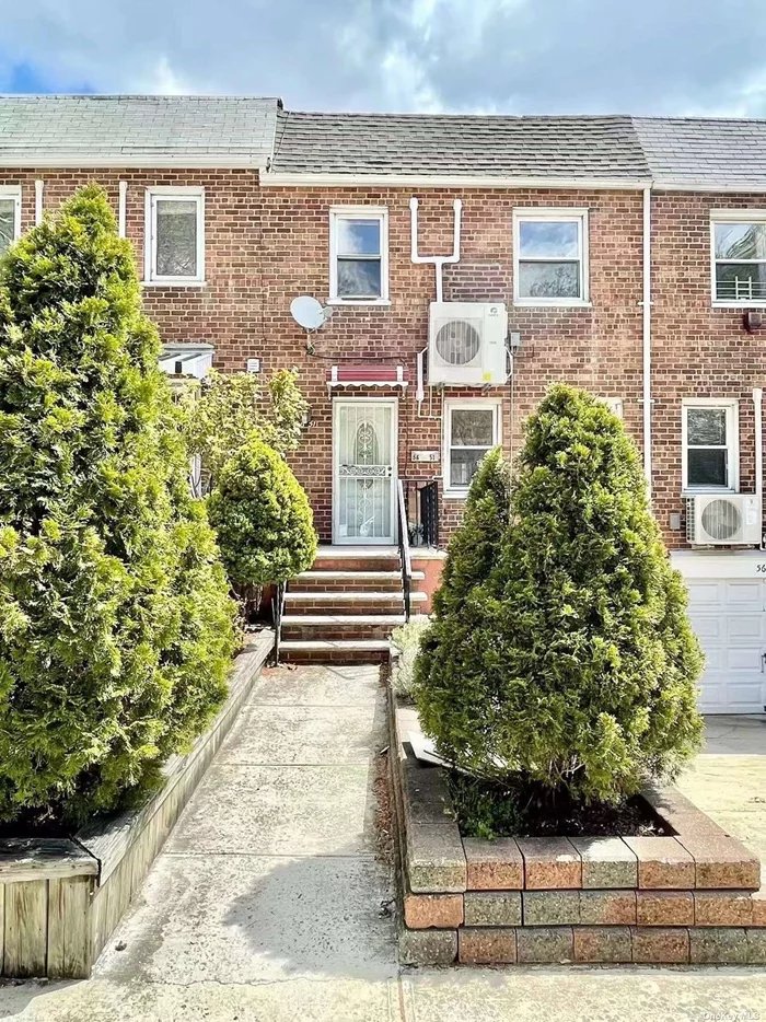 Newly renovated 3 bedrooms townhouse in Bayside, close to LIE, 1st floor is living room, dinning room, kitchen and half bath, 2nd floor 3 bedrooms with 1 full bath. Basement a garage with laundry room and one full bath. Interior 18*34. lot 18*100. 26 school district. Convieniance to All !