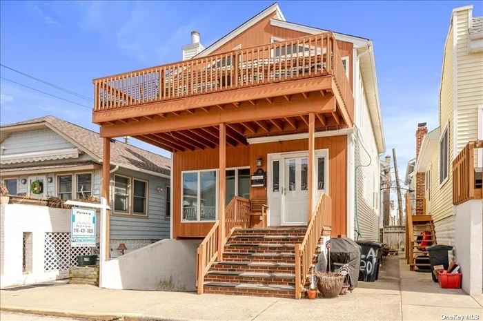 West End Beachside Whole House Rental with Garage--$6, 000 per month yearly or $20, 000 for July & $20, 000 for August. Beautiful Contemporary has entry foyer, kitchen w/open breakfast bar, livingroom-dining area, full bath & 3 bedrooms on main level. Oceanview Upper Deck off large family room that has vaulted ceiling & gas fpl; upstairs full bath & huge master bedroom w/walk-in closet. Central Air. Washer/Dryer & extra fridge in basement. Great Location so close to the beach & all West End amenities. Check out the Waves or Enjoy the Sunsets from the Upper Deck.