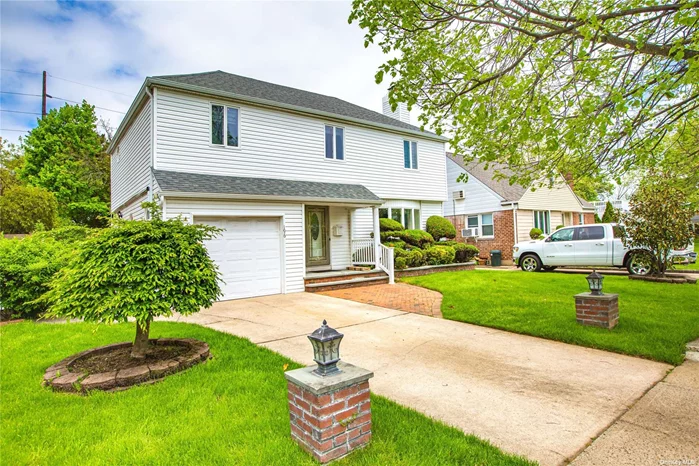 Very Beautiful One Dwelling House In New Hyde Park, 4 BR With 3Baths, Property Tax $13212.