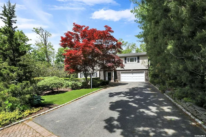 Welcome Home to this Bright and Spacious Classic Colonial Located in the Flower Hill section of Roslyn. Large Entry Foyer and Generous sized Living, Dining, and Family Rooms make this home perfect for entertaining. Eat-In Kitchen with all newer appliances, Laundry on Main Level, Back Staircase and 5 Bedrooms upstairs to include Primary Suite with Primary Bathroom and Walk-in Closets. 2 more Full Baths upstairs. Recently replaced: Roof, Shingles, Fence, Oil Tank and Burner, And Central Air. Also with Water Filtration System. Gas on Street. Sewers. Eligible For Parking at Port Washington Train. Roslyn Schools. Do Not Miss This One! Move In Ready!!