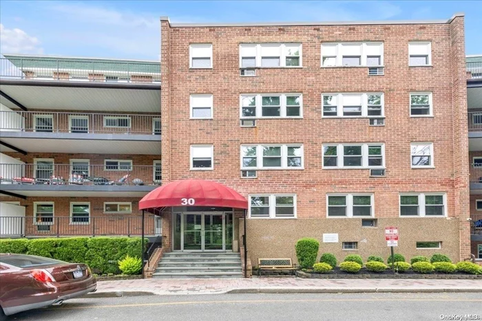 Penthouse!! Largest Model, Meticulously Maintained. Updated Windows, 2 Walk In Closets And Storage. Laundry On The Same Floor. Plenty Of Parking. Assigned Space Or Garage For A Fee. Buyer Pays Transfer Fee. Desirable Community With Security And Community Pool.