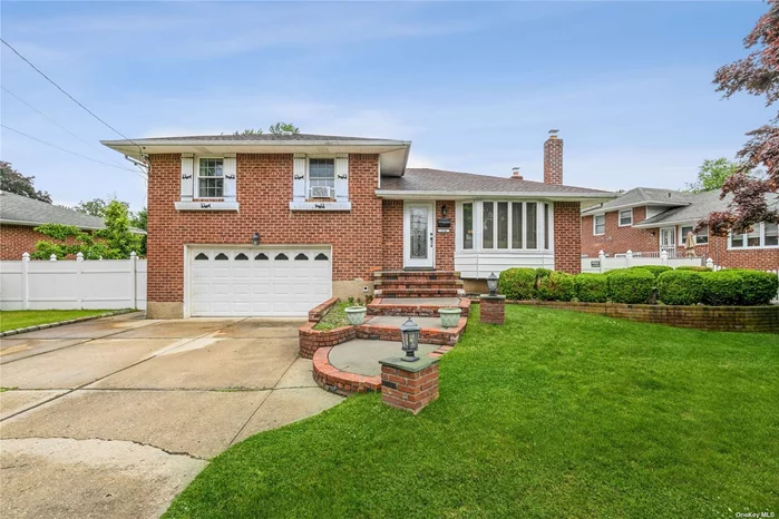 Location! Location! Location! Beautiful Brick Split On A Tree Lined Street In The Award-Winning Syosset School District. Welcome To This Bright 4 Bedroom, Delight. On An Oversized Property. Updated Kitchen, Hard Wood Floors, Large Family Room With A Wood Burning Stove. 2 Car Attached Garage, Plenty Of Storage. Fenced In Yard With In Ground-Pool Completes This Beautifully Manicured Home. Close To All.