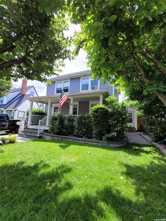 Beautifully maintained 4 bedroom, 2 bathroom colonial in Glen Cove school district! Minutes away from the LIRR and 4 public beaches. Roof, siding, and windows are only a few years old. 200 Amp panel with full basement and full attic, Lots of potential! Recently converted to gas heat and comes with whole house water filtration system. Hardwood floors throughout. Museums Golf courses, Theaters, and Stadium nearby...