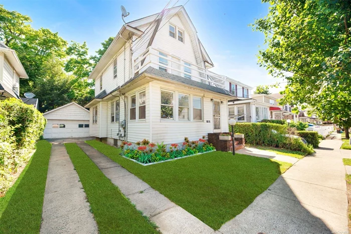 A magnificent Partially Renovated House Situated on a Huge 40x80 Lot in a prime Addisleigh Park location! When you first enter the house a sense of coziness will strike you , you will encounter a huge open space living and a separated dining area, the 1st floor has it all! including separated kitchen, eating kitchen and detailed molding and original hardwood floor Stairs to the 2nd FL. R3X Zoning , can be converted to a 2 family , please check with your architect.