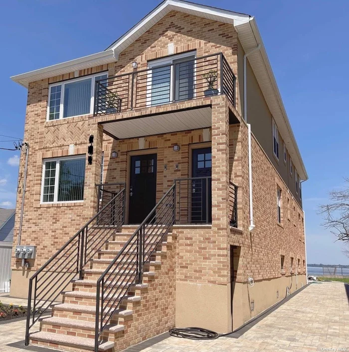 Brand New Luxury 2 Family Detached House with Waterfront and Water Access properties feature. 1st Floor & 2nd Floor with 4 Bedroom, 2 Full Bath, Granite Countertop Kitchen, Large Living Room and Large Balcony. Total of 4680 Sqft of living space. Building size is 24 x 65, Lot size is 7500 sqft. Walk in basement has front & rear separate entrance.