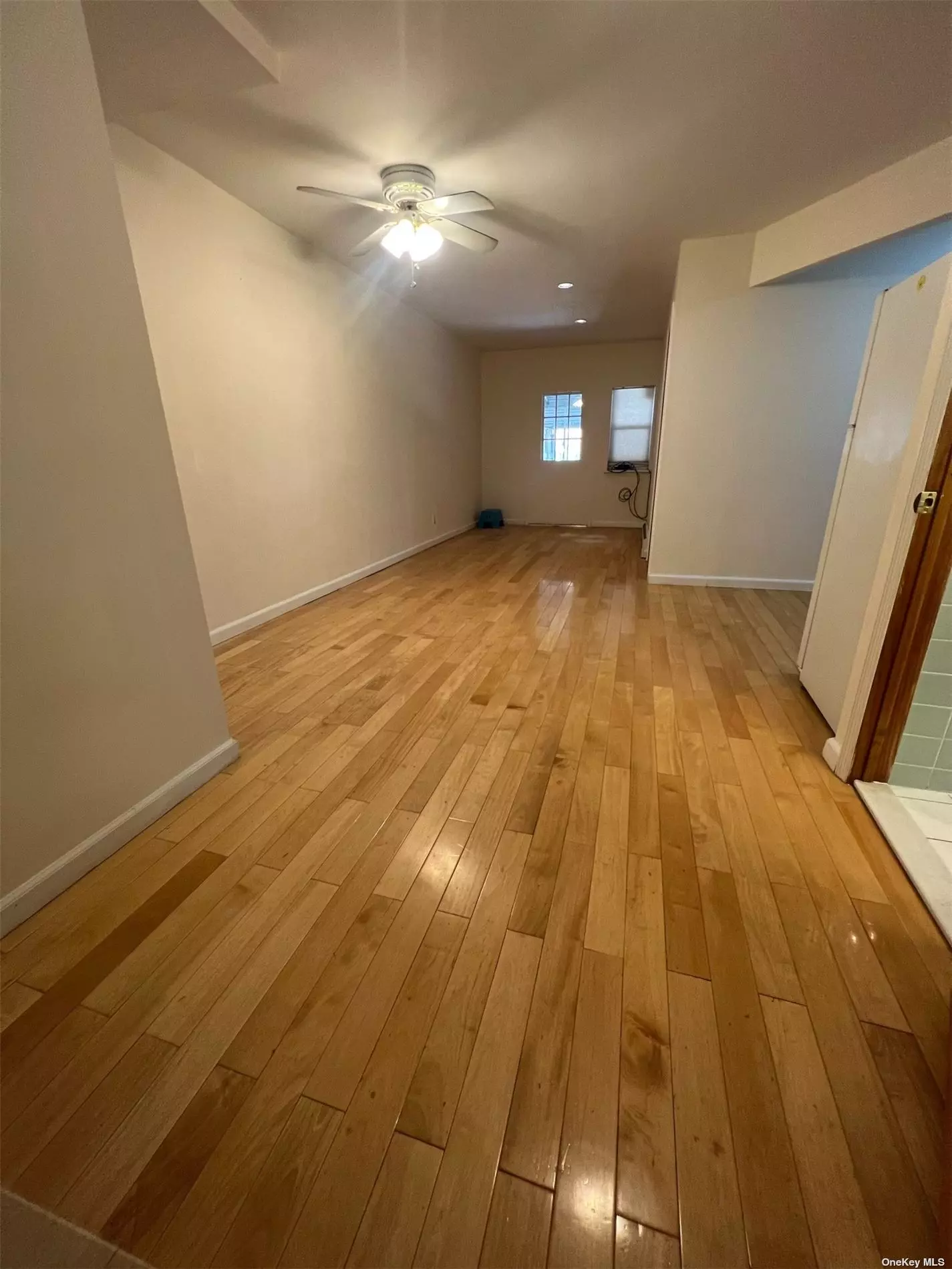 Newly Renovated 2 Bedrooms Apartment on the 1st floor. Large Living Room, Updated Kitchen and Bath. Heating is Included, Close to Everything. Excellent School (Ps46, JHS74 and Cardozo High School), A Must See