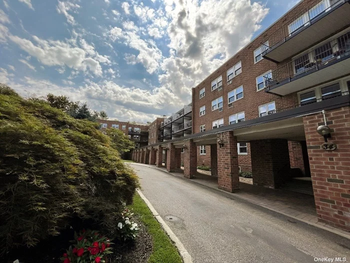 Glen Pearsall Top Floor Co-op! Entry Foyer, Living Room, Formal Dining Room Leading to Balcony Overlooking Pool, Kitchen, Large Bedroom, Full Bath, Walk in Closet. Amenities include Elevator, Laundry on Every Floor, Community Pool. Close to All!