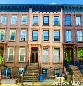 128 Hancock Street is a House located in the Bedford-Stuyvesant neighborhood in Brooklyn, NY. 128 Hancock Street was built in 1900 and has 3 stories and 4 units. This part of a package Deal 128 Hancock Street, 15 Jefferson Ave, 173 Quincy St..