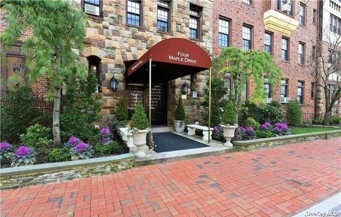 Welcome to the Lovely and Historic Great Neck Plaza on the highly desired Northshore of L.I.. This buzzing downtown district boasts over 250 shops and restaurants nearby and quick trip to Manhattan by train or car. This Apartment, #1N, is a cozy 1 bedroom/1 bath apartment and actually perfectly centered on the ground floor for complete PRIVACY at every window! The sound proof walls and Ten Foot ceilings create a safe, yet grand feel! The entire apartment was renovated in 2019. The EIK has Energy Star- SS Appliances, and Quartz countertops. Beautiful wood floors and regal moldings create a rich feel and high quality vibe. Be a part of history in one of the most coveted buildings in the area!