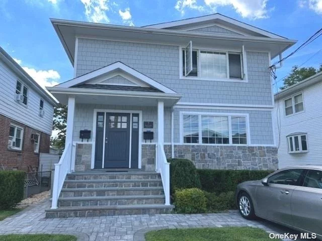 Updated and Spacious 3 Bedroom Second Floor Apartment Close to Manorhaven Community Park, Beach and Pool. Laundry in Basement.