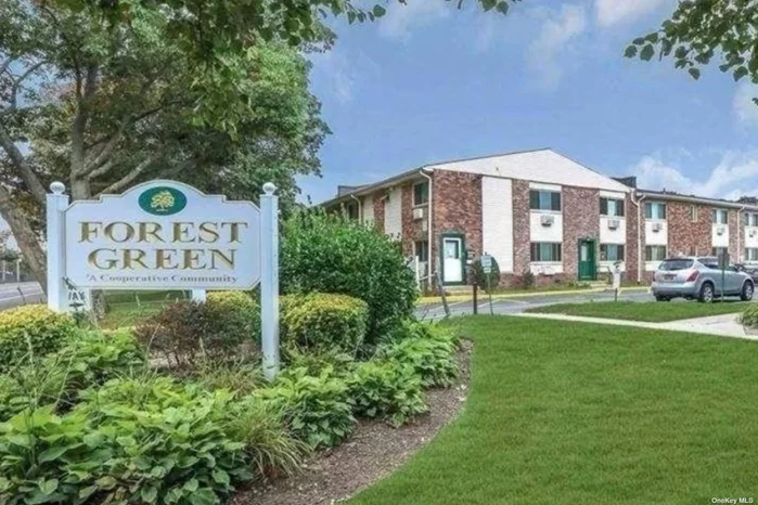 3 BEDROOM 1 BATH VERY SPACIOUS ! Welcome To Forest Green! Beautifully Maintained , Facing Courtyard Bright Spacious Unit Has So Much To Offer!Brand New Carpet Nice And Clean Unit.The Living Room Is Large Enough To Have Desk And Work/Play Area. Dinning Area Is Off The Kitchen And Is Open To Living Room.The Community Has Many Amenities Including a Built In Pool And Patio Area, A Club House, A Gym And Even Laundry Area Lots Of Parking , Close To All , Transportation, Main Street, Town Hall , Schools, Parks, Beaches, Fire island Ferry And much More!Must See Very Specious Unit.