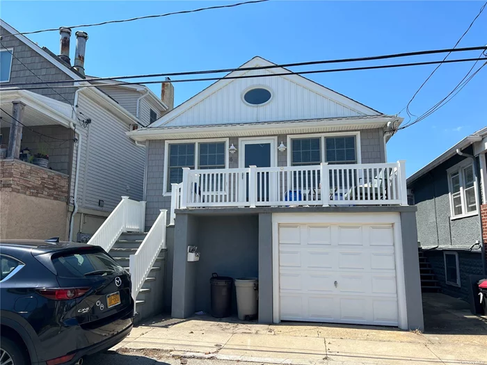 Gorgeous Main Floor House Rental in the Desirable East Atlantic Beach! Features: Sunny Front Porch, Beautiful Open Layout, Kitchen w/ Stainless Steel Appliances & Granite Countertops, Cathedral Ceiling, Porcelain Tiles Throughout With Radiant Heating, CAC, Use of Attic, Shared Washer/Dryer, Storage in Garage, Parking Spot & Access To Private Beach. Just Perfect! Close To Local Restaurants, Shops & Public Transportation.