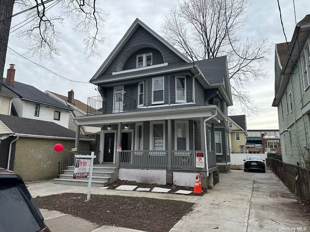 The house is sold as is with everything renovated it has new kitchen equipment, stove, refrigerator, dishwasher on both floors also contains two new sets of energy-saving boilers. Must visit this house!