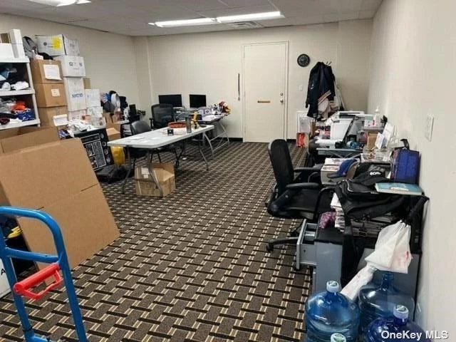 Great Neck - 750 Square Foot Office Space On 2nd Floor. Office faces Great Neck Road and has large windows in the 2 front offices. Separate area with sink and prep area. Rent Includes Heat, Electric, Air Conditioning, Common Area Charges. Perfect For Any Type Of Office Use. Convenient To Great Neck LIRR, Shopping And Transportation.